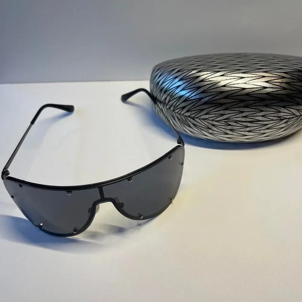 Unbranded Aviator Sunglasses Black Lenses Silver Metal Frame